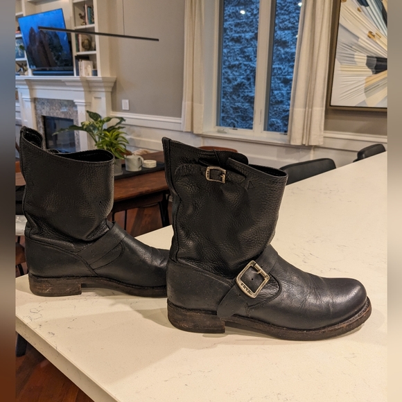 Frye Veronica Short Bootie black 8.5M - Picture 1 of 6